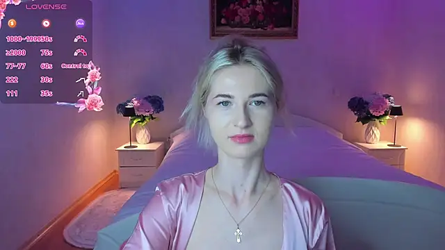 Julie_Blaze webcam