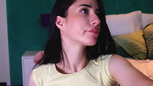AmeliaJune webcam