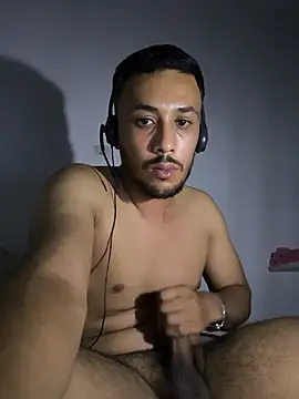 Naymik911 webcam