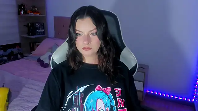 OphelianaRose33 webcam