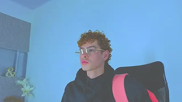 nova_salvatore webcam
