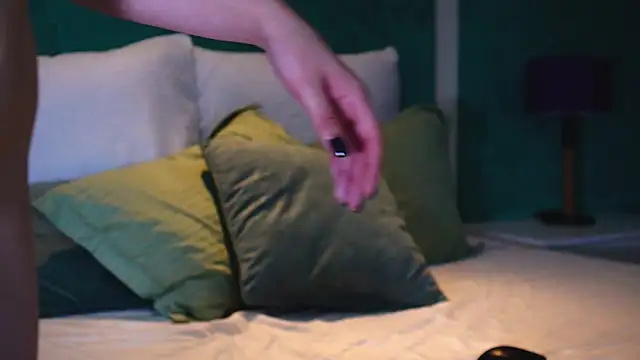 AmeliaJune webcam