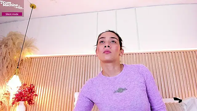 NahimiThompson webcam