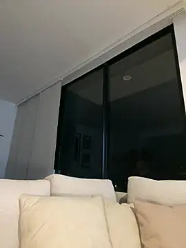 Rae_Lil_White webcam