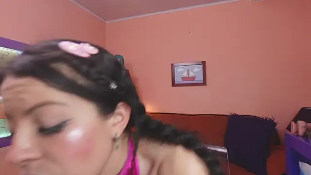 miss__wanda live cam on StripChat