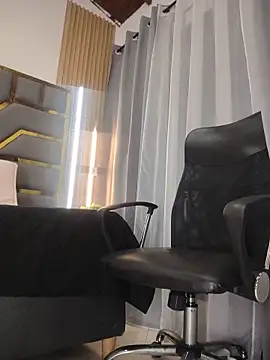 Oliver_bigblack_cock