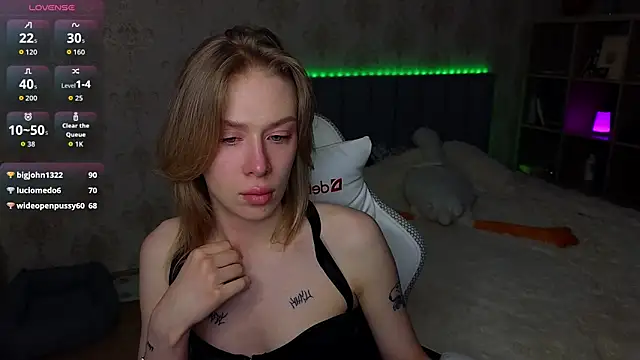Lucia_wow webcam