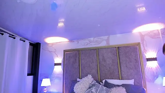 LolaGray__ webcam