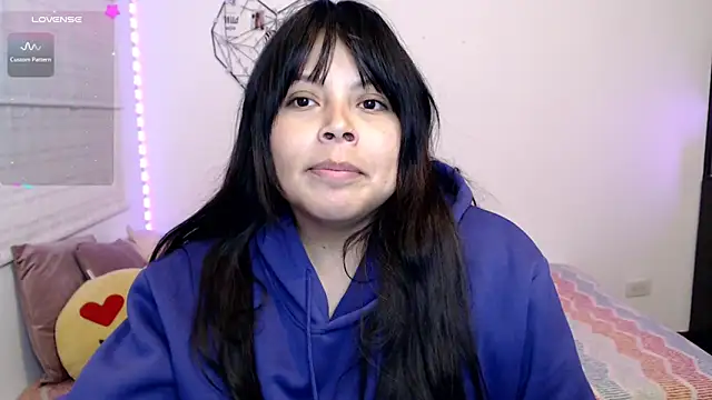 EllieMoonX live cam on StripChat