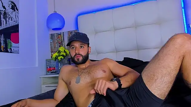 Mike333_ live cam on StripChat