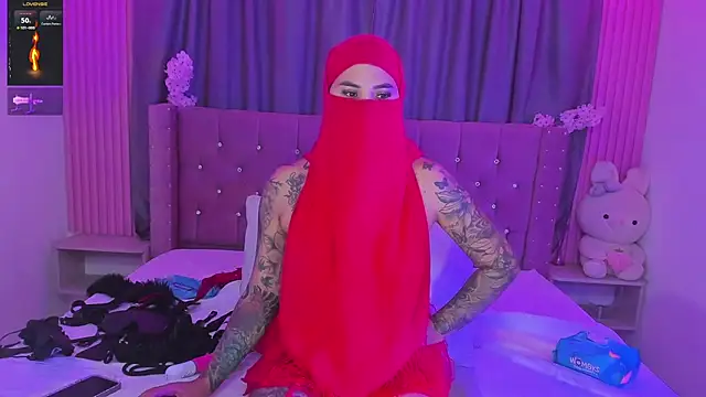 Nayla-Mouna webcam