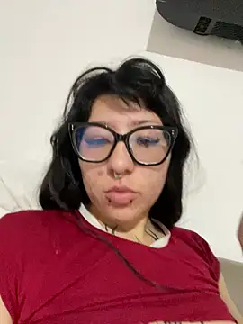 MennaLee_ webcam