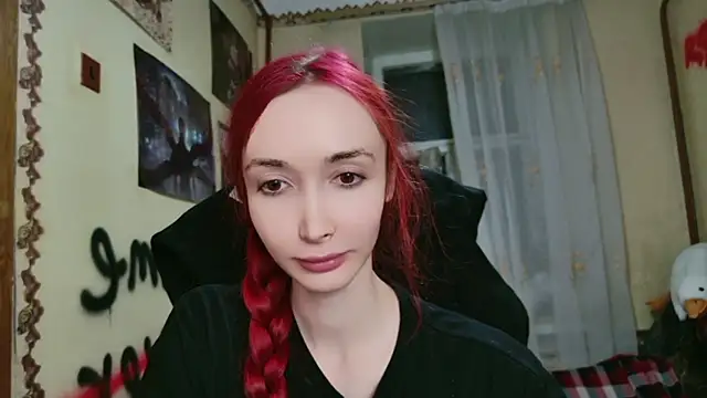 Roxy_Silver webcam