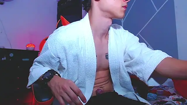 ADAM_HOT webcam