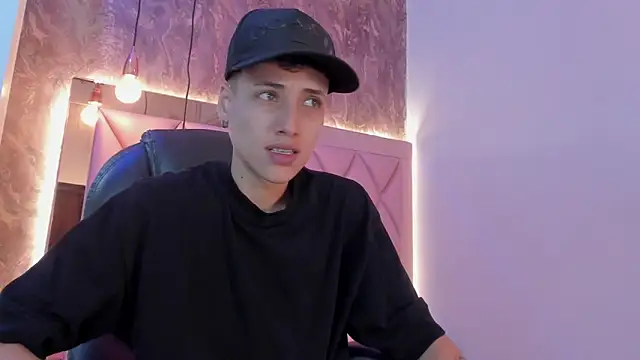 megan_100 webcam
