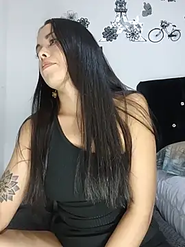 MiaForever1 webcam