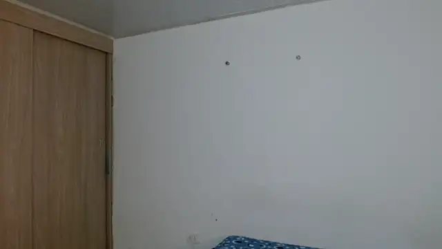 noah_millerx webcam