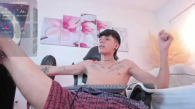 Tommy_valverde webcam