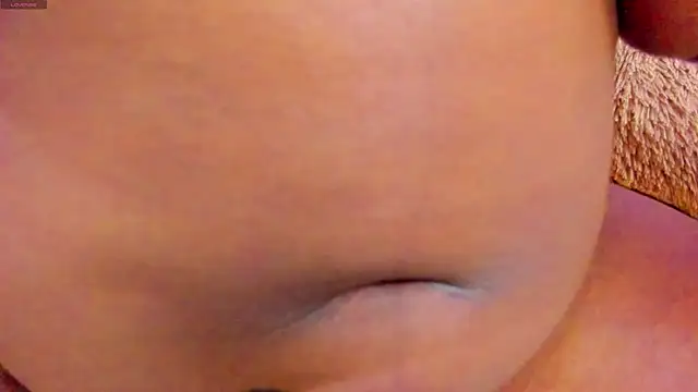VIOLETA_BIGBOOBS_25 webcam