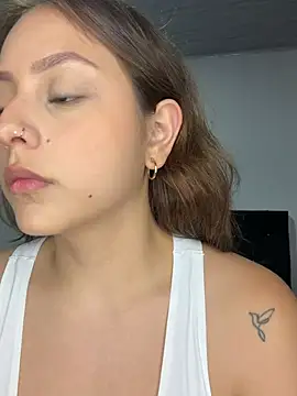HayleyRoss_ webcam