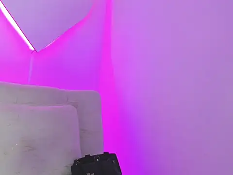 LiaCampbell_ live cam on StripChat