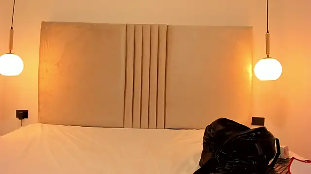 AnnyRhode_ webcam