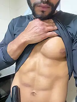 bigblack0111 webcam