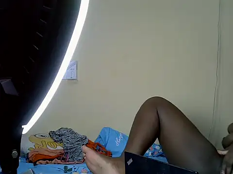 sweetjuana webcam