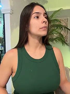 Mau_White webcam