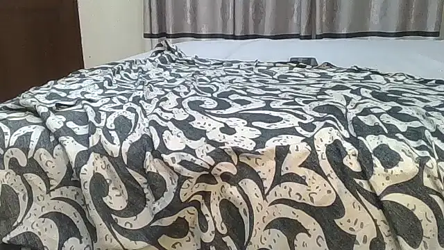 Bubble_Booty_On_Duty webcam