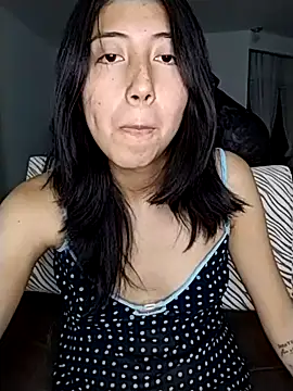 sarah12333 webcam