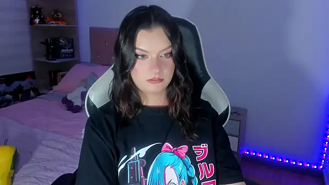 OphelianaRose33 webcam