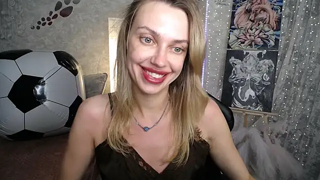 NickyAdamidi webcam