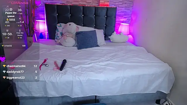 Michellx_hot2 webcam