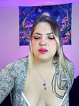 lunaa_rayy420 webcam