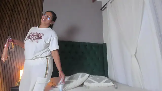 Chloefixxx webcam