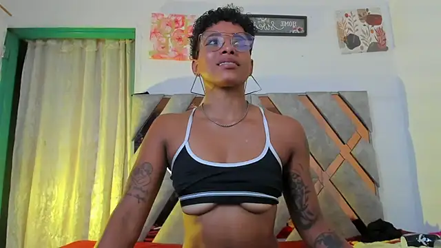 kelly_thomson webcam