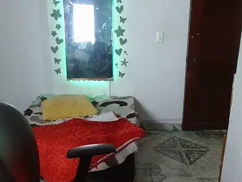 Ebony_luna live cam on StripChat