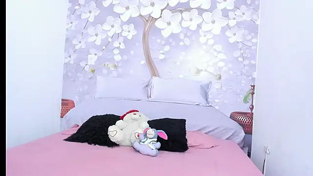 Luluu_08 webcam
