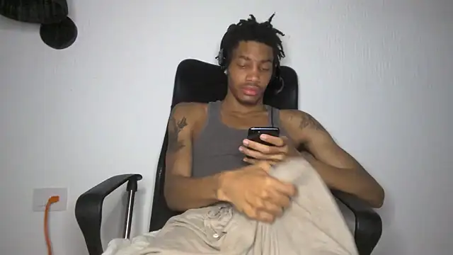 BlackBullTitus webcam