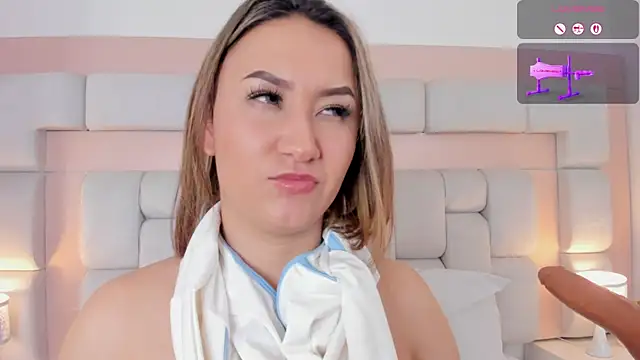 Arianna_Davis webcam