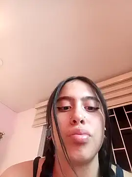 Kimdyy_ webcam