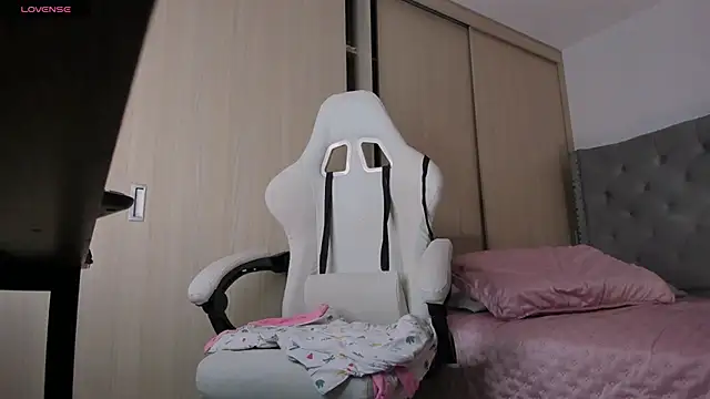 Stavera25 - Trans webcam sex chat