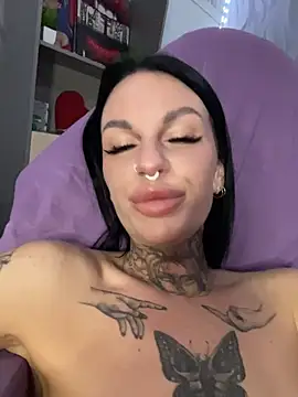 angel_devil_forever webcam