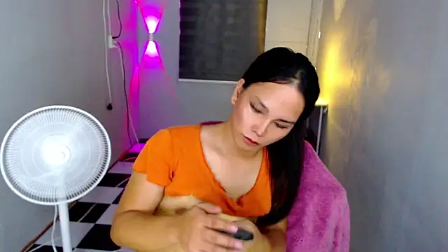 SanyaGirlx webcam