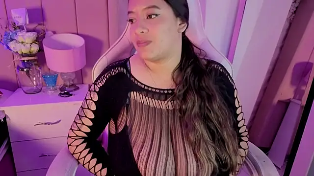 MollyBigBoobs12 webcam
