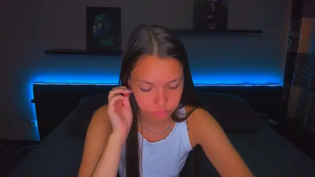 AlexaBarkley webcam