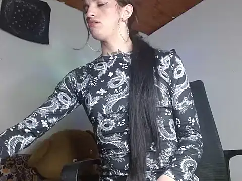 Scarlett_crastrawberry webcam