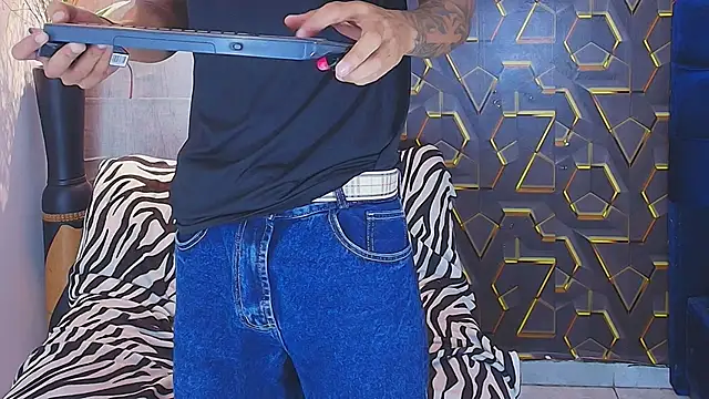 dominic_smith_ webcam