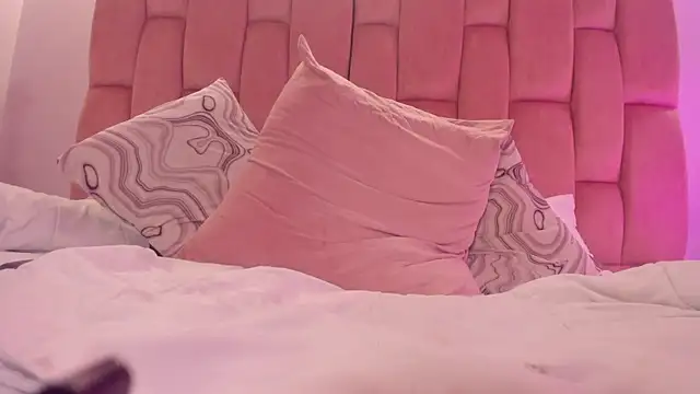 aishathornee webcam